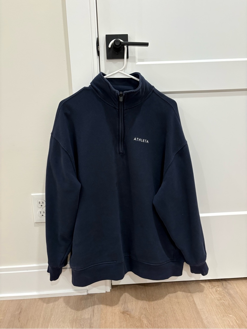 Athleta Forever Fleece 1/4 Zip in Navy With Logo - Picture 2 of 10